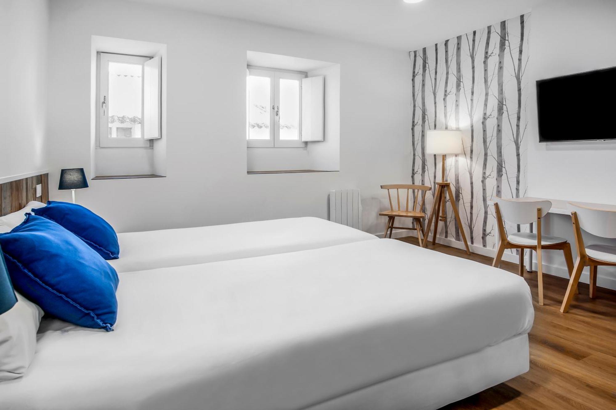 Snoe Hotel Camino Do Eume Apartamentos Pontedeume Zewnętrze zdjęcie